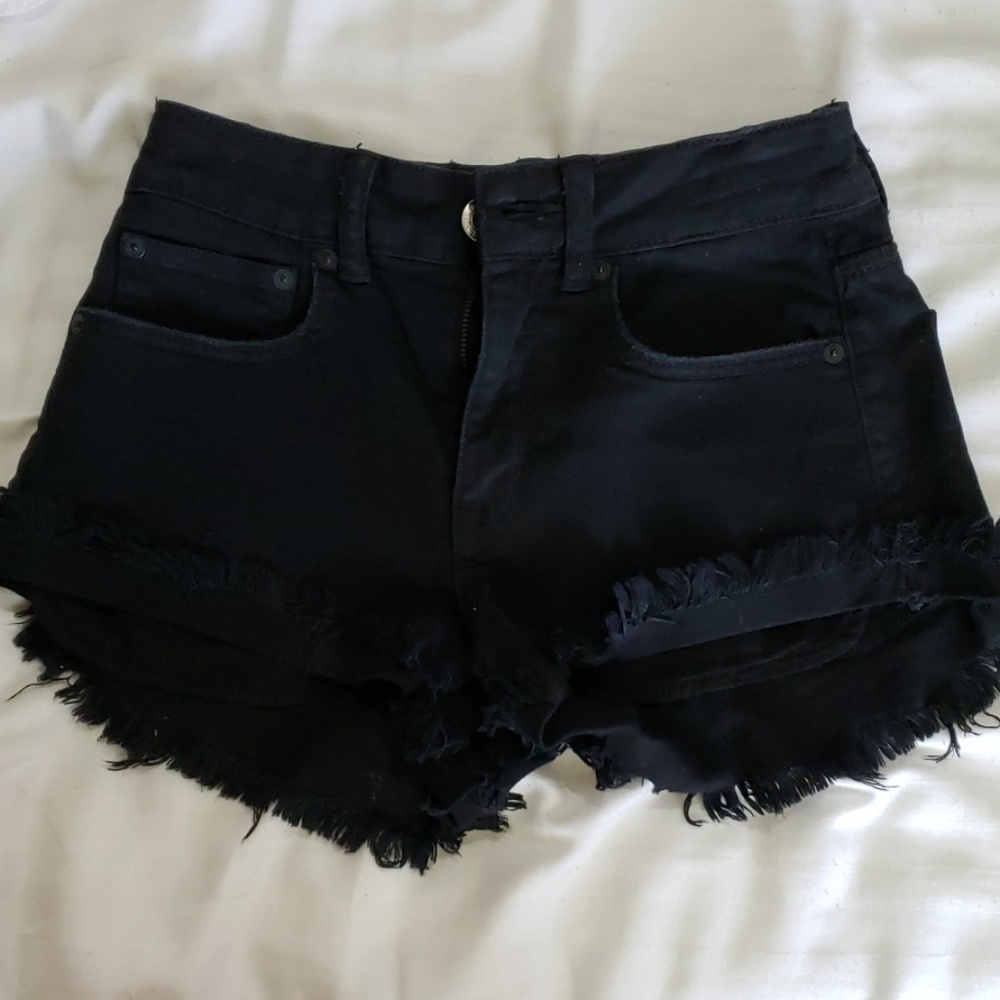 American Eagle Hi-Rise Festival Shorts